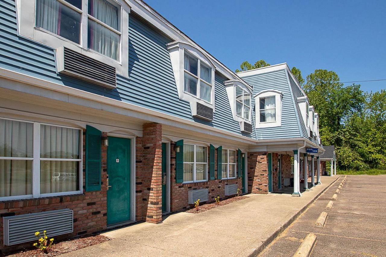 Country Squire Inn And Suites Coshocton Extérieur photo