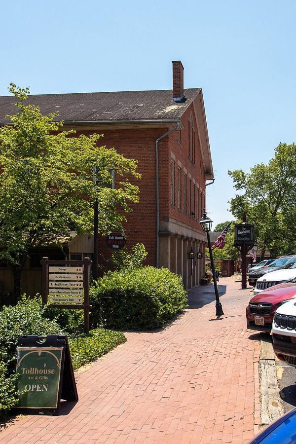 Country Squire Inn And Suites Coshocton Extérieur photo